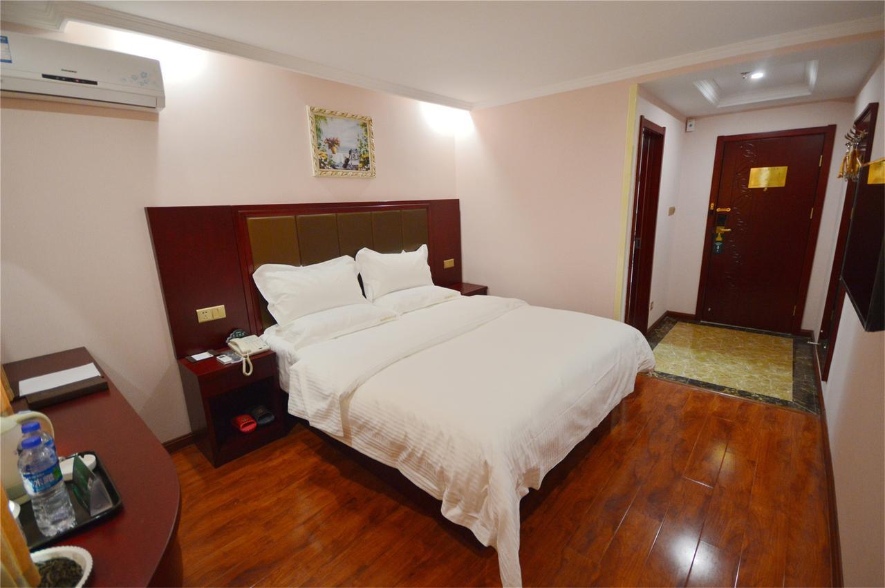 Greentree Inn Jiangsu Wuxi New District Airport Business Hotel Dış mekan fotoğraf